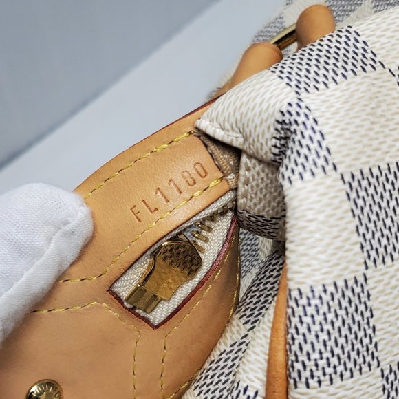 💕💯Authentic Louis Vuitton Stresa PM Damier Azur Shoulder Bag - Picture 12 of 15